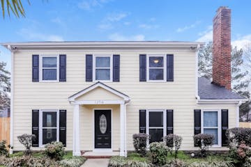 13716 TYNECASTLE LN MATTHEWS, NC 28105